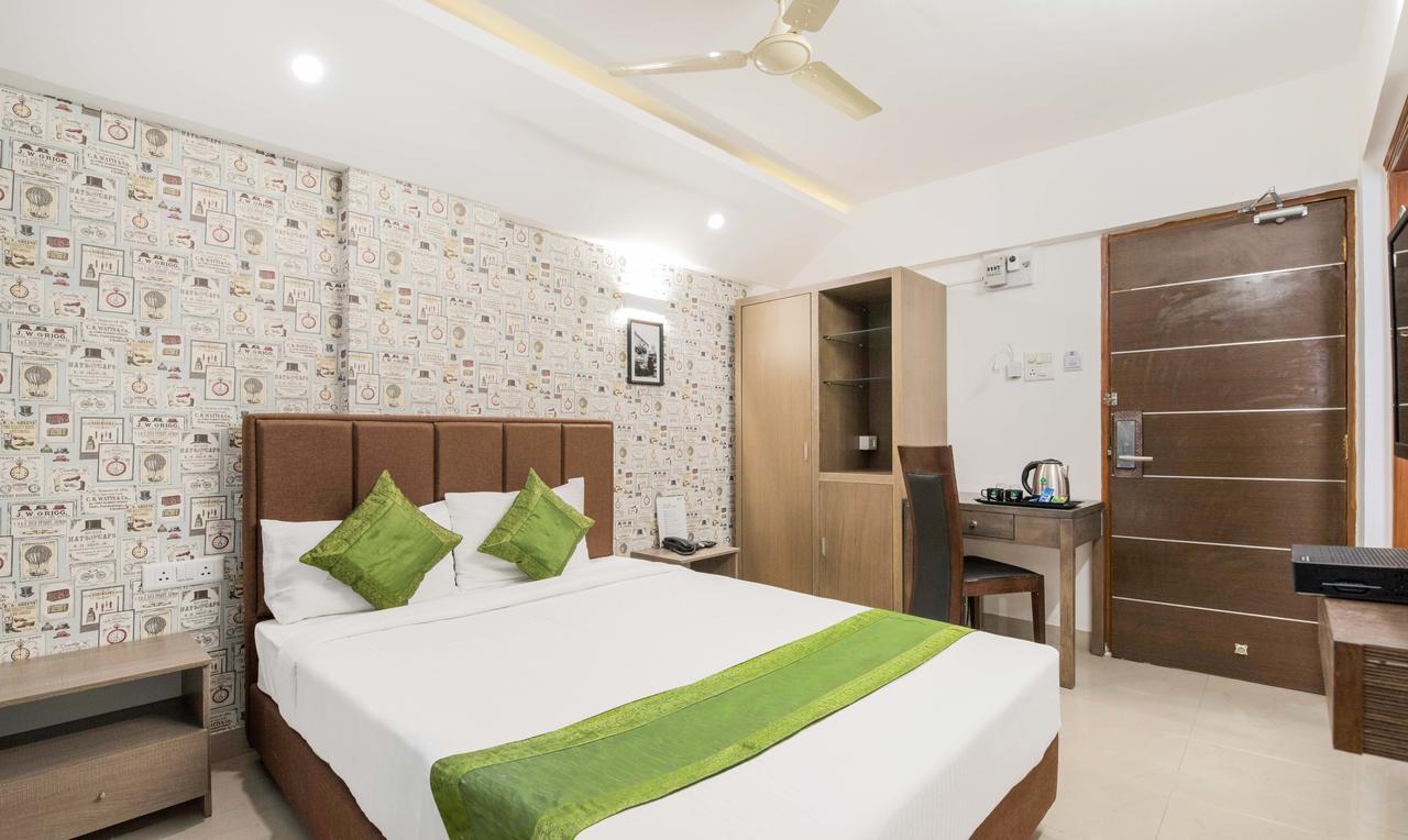 Treebo Trend Viman Nagar Hotel Pune Esterno foto
