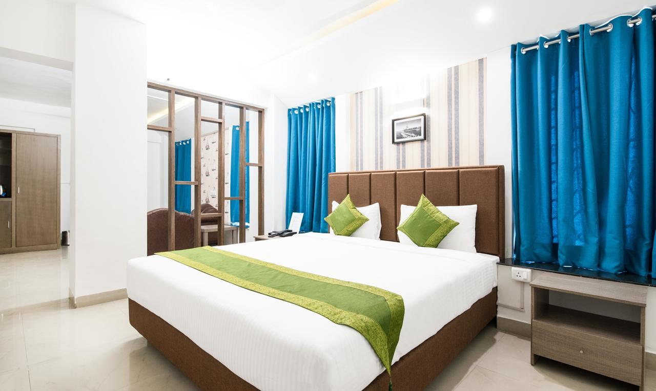Treebo Trend Viman Nagar Hotel Pune Esterno foto