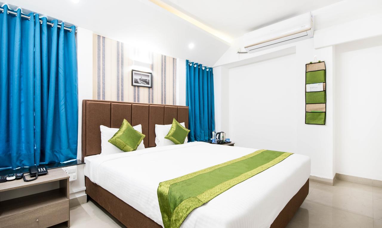 Treebo Trend Viman Nagar Hotel Pune Esterno foto